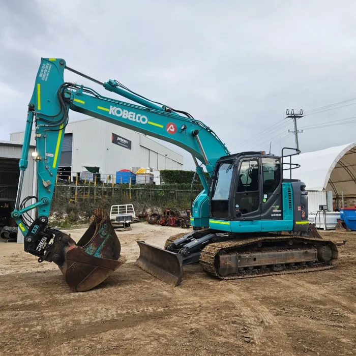 Excavators 23T