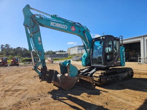 Excavator 14T